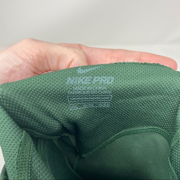 New Nike NBA Basketball Knee Sleeves - Picture 5 of 5